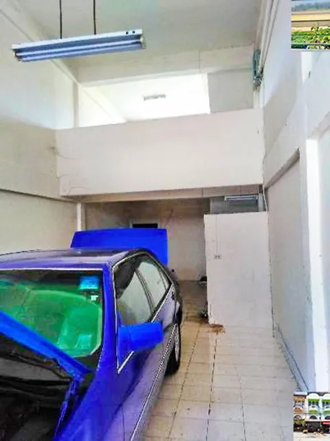 บิ๊กซี หนองจอก 19ตรว. 145ตรม. ให้เช่าทาวน์เฮ้าส์ 2 ชั้น-ดาดฟ้า หนองจอก เลียบวารี 2นอน 2น้ำ 2จอดรถ เดินทางสะดวก โรงพยาบาล