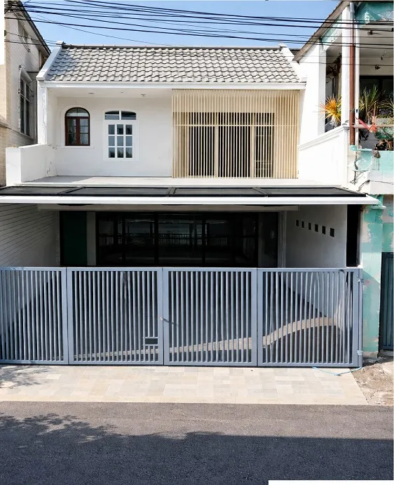 ให้เช่าทาวน์โฮม 2 ชั้น 16 ตร.วา. 130 ตร.ม. ม.นิด้า 3กม. แฮปปี้แลนด์ เดอะมอลล์ บางกะปิ 1.5กม. MRTแยกลำสาลี 2.1กม. เสนาวิล