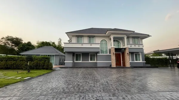 ขาย/ให้เช่าบ้านหรู!! ฮวงจุ้ยดีมาก เฟอร์ครบ พร้อมอยู่ บรรยากาศดี มีสระว่ายน้ำส่วนตัว ใกล้ห้าง สนามบินฯ