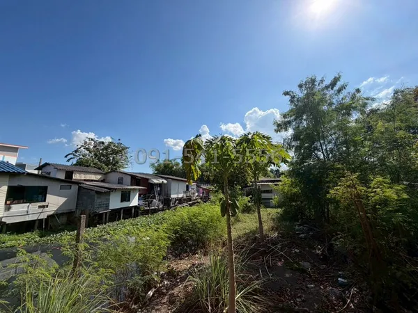 ขายที่ดินเปล่า ซอยพระยาสุเรนทร์ 16 แยก 1-6 ทำเลดี ขนาดที่ดิน 123 ตรว รูปแปลงสวย ใช้พื้นที่ได้เต็ม