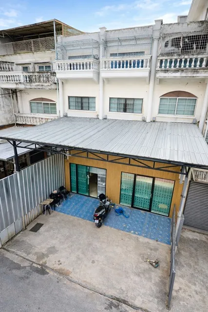 เซ็นทรัล เวสต์เกต 500 ม. ให้เช่าอาคารพาณิชย์ 2 คูหา 24 ตร.วา. 400 ตร.ม.MRT ตลาดบางใหญ่ 500 ม. บางใหญ่ ทำเลค้าขาย และสำนั