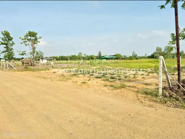 ที่ดินถมแล้ว คลอง14 ถนนรังสิต-นครนายก ใกล้มหาวิทยาลัยเซนต์เทเรซา อ.องครักษ์ จ.นครนายก
