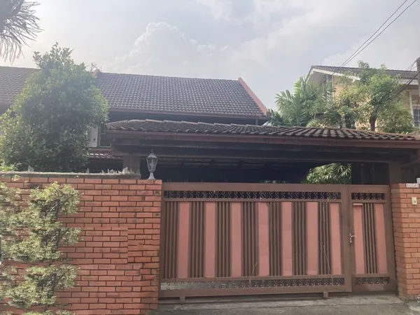 ให้เช่าบ้านเดี่ยวใกล้ BTS พระโขนงและเอกมัย ซอยปรีดีพนมยงค์26 สุขุมวิท71 ใกล้โรงเรียนนานาชาติ St. Andrew, โรงเรียนพระหฤทั