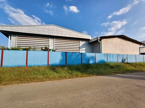 ขายโกดังโรงงานบ่อทองชลบุรี เนื้อที่ 4-2-73 ไร่ พื้นที่สีเหลืองอ่อนเขต EEC ธุรกิจเดิมผลิตไม้พาเลท