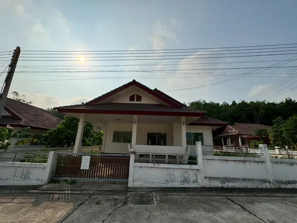 ขายบ้านเดี่ยว ชั้นเดียว หมู่บ้านวโรรส 1 ถนนสาย 11 ปลวกแดง ระยอง