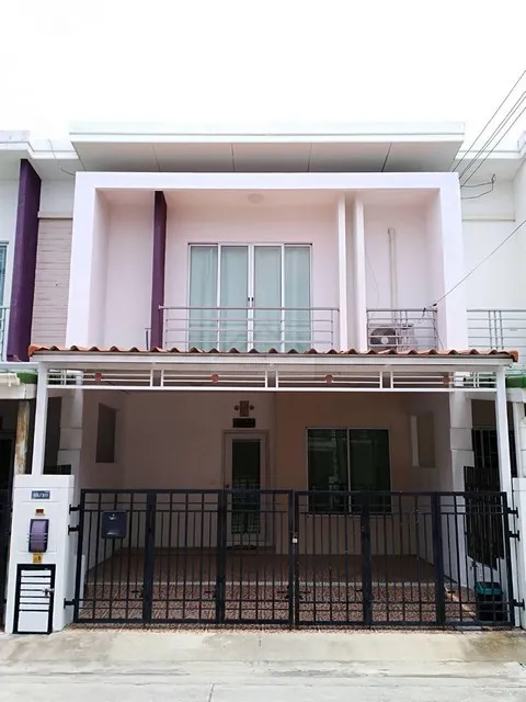 ให้เช่าทาวน์เฮาส์ 2 ชั้น 3 ห้องนอน โครงการพฤกษาทาวน์ เน็กซ์ อ่อนนุช – พระราม 9 เฉลิมพระเกียรติ ร.9 ซอย 87 โซนหน้าหมู่บ้า