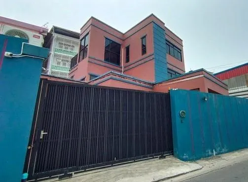 ให้เช่าอาคาร 3 ชั้น 350 ตร.ม. อาคารบางบอน ซ.มนธาตุราชศรีพิจิตร ใกล้เซ็นทรัลพระราม 2