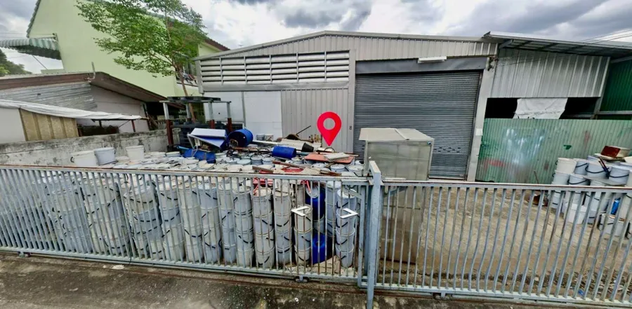 ขายที่ดินพร้อมโกดัง 90 ตร.ว. ซอยโชคชัย 4 ซอย 78 แย