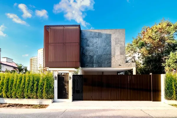 ขาย/ให้เช่า พูลวิลล่าหรู พัทยาใต้ ทำเลดีที่สุดใจกลางเมืองพัทยา 