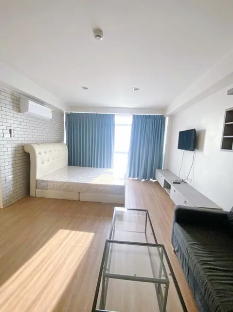 โรบินสัน ศรีสมาน 2.3กม. ม.รังสิต 2กม. 42ตร.ม. ห้องขนาดใหญ่ ให้เช่าคอนโด เดอะ จีโอ การ์ดิน หลักหก 1นอน 1น้ำ
