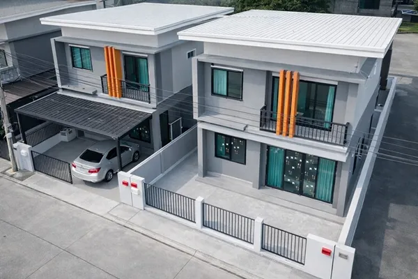 เชียงใหม่ Star Avenue 5 หางดง 1.8 กม.ให้เช่าทาวน์โฮม 2 นอน 2 น้ำ Big C หางดง 3.6 กม. แยกสะเมิง 1.3 กม.