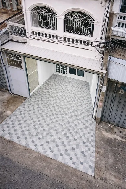 BTS ช่องนนทรี 2.4 กม. บ้าน 3 ชั้นพร้อมดาดฟ้า เซ็นทรัลพลาซ่า พระราม 3 สาธุประดิษฐ์17-27 ให้เช่าทาวน์โฮม 3 นอน 3 น้ำ ใจกลา