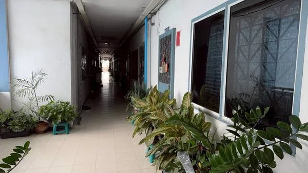 ขาย!! ด่วนมาก! ขายห้องเคหะออเงิน อาคาร 2 ชั้น 5 เพียง 550,000บ. พร้อมเฟอร์เข้าอยู่ได้ทันที 
