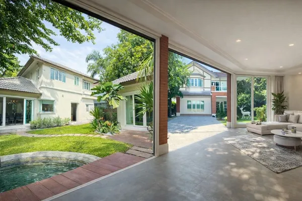 ราชพฤกษ์ รัตนาธิเบศร์ 132 ตร.วา.350 ตร.ม.คฤหาสน์ ลัดดารมย์ MRT บางรักน้อยท่าอิฐ 3 กม.ให้เช่าบ้านเดี่ยวสุดหรู 4 นอน 4 น้ำ