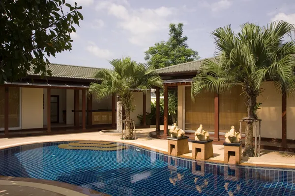 ขาย !!! LUXURY Pool Villa หลัง CDC (about 1 Rai) 90 ล้าน*