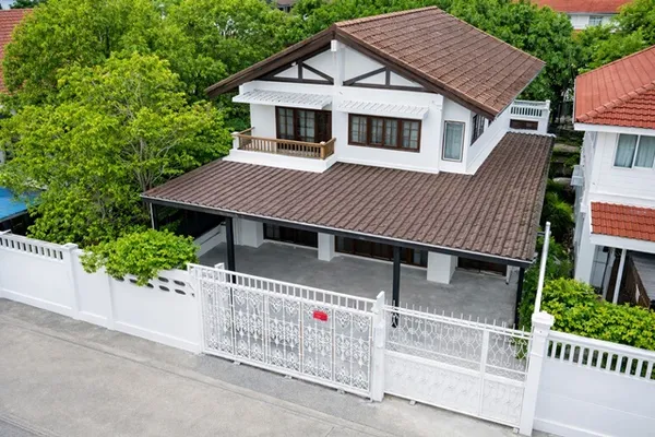 ลาดพร้าว กว้างใหญ่ 90 ตร.วา. 280 ตร.ม. รร.สตรีวิทยา 2 1 กม. บ้านเดี่ยวให้เช่า 4นอน 2น้ำ เสนานิคม1 สตรีวิทยา2 BTS เสนานิค