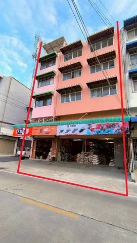 อาคารพาณิช 4 ชั้น จำนวน 3 คูหาติดกัน ซอยกำนันแม้น 13 แยก 31 แขวงบางบอน เขตบางขุนเทียน กรุงเทพฯ