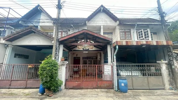 ขายบ้านราคาถูกที่สุดในย่านนี้! หมู่บ้านสว่างจิต สวนผัก 2 ซอย 2 แยก 10 ตลิ่งชัน