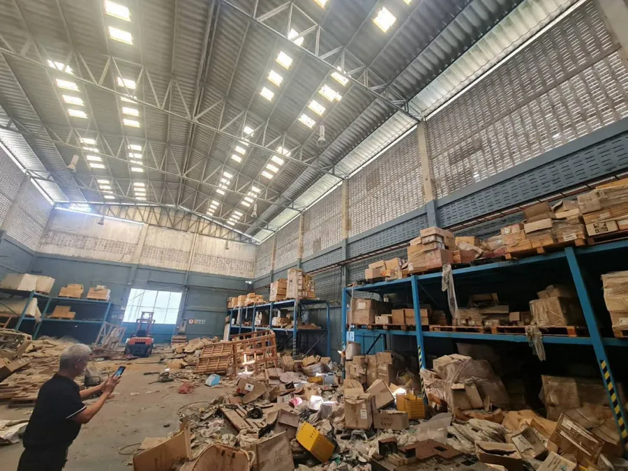 ขาย ที่ดินพร้อมโรงงาน 2 โรง 2-2-88ไร่ นิคมอุตสาหกร