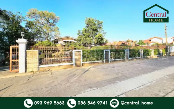 บ้านเดี่ยว 2 หลัง พื้นที่ 387 ตร.วา ซอย ติวานนท์ 46 ใกล้รถไฟฟ้าสายสีชมพู