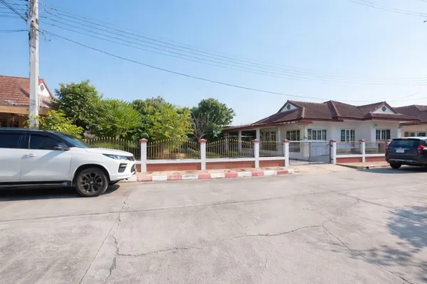 บ้านเดี่ยวชั้นเดียว ยิ่งรวย เมืองสุพรรณบุรี พร้อมอยู่