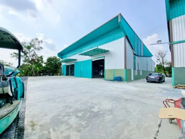 MRT มีนบุรี 3 กม.ให้เช่าโกดัง 1 น้ำ สุวินทวงศ์18-20 ร่มเกล้า3 800 ตร.ม. ตลาดบึงขวาง 600 ม.