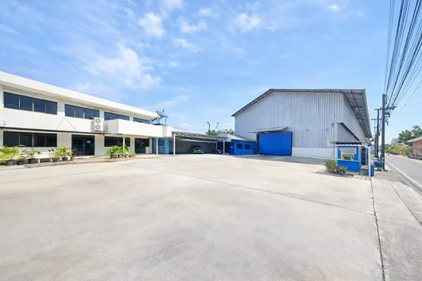 เฉลิมพระเกียรติ ร.9 ซอย 41-47 โกดังให้เช่า 8นอน ติดสวนหลวง 2000ตร.ม. ตลาดหนองบอน 1 กม. เ6น้ำ ย่านประเวศ 1ไร่กว่า หรือ 50