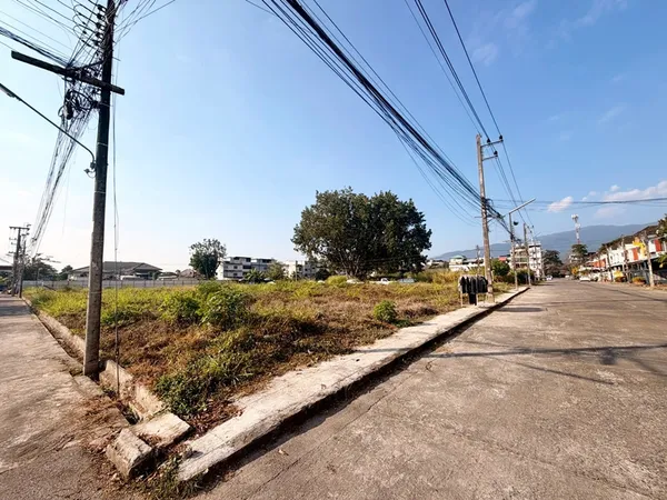 S2668 | โอกาสทองของนักพัฒนา ! ที่ดิน 1 ไร่กว่า ใจกลางช้างเผือก ติดถนน 3 ด้าน 