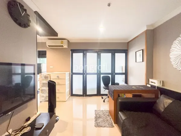 ห้องสวยชั้นสูง ชั้น 25 วิวเมืองโล่ง ไม่ร้อน วิวเมือง ไม่ร้อน ลุมพินี เพลส พระราม 9 – รัชดา