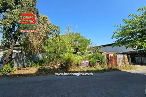 ที่ดินเปล่า เนื้อที่ 1-0-44 ไร่ อ่อนนุช 66 แยก 1 ถนนอ่อนนุช แขวงสวนหลวง เขตพระโขนง