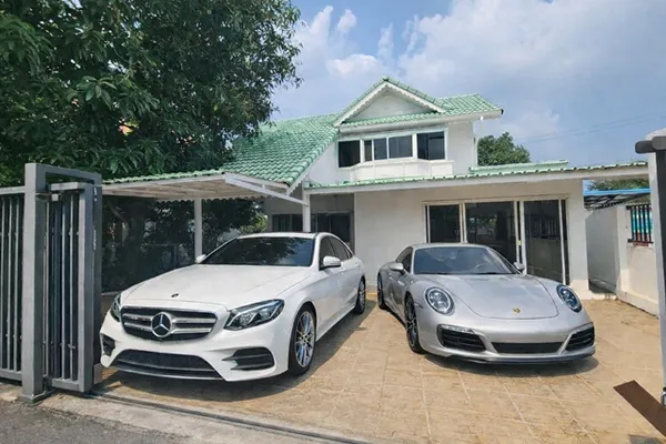 ให้เช่าบ้านเดี่ยว 2 ชั้น หัวมุม 3-4นอน 3น้ำ ใกล้ MRT สัมมากร 1กม.รายล้อมโรงพยาบาลเกษมราษฏร์ ทะเลสาบ 65ตร.วา 265 ตร.ม.