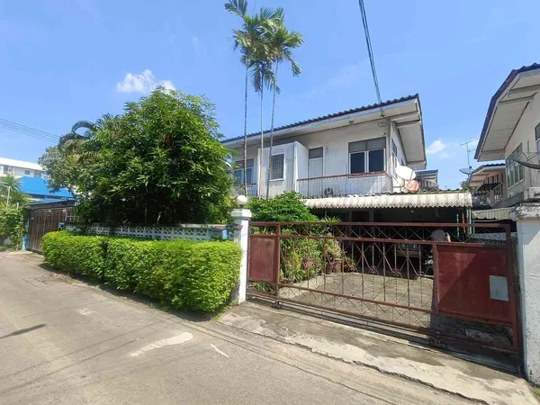 ขายบ้านเดี่ยว 2ชั้น ทำเลทอง นาคนิวาส 27 แยก 40 เขตลาดพร้าว จังหวัดกรุงเทพมหานคร