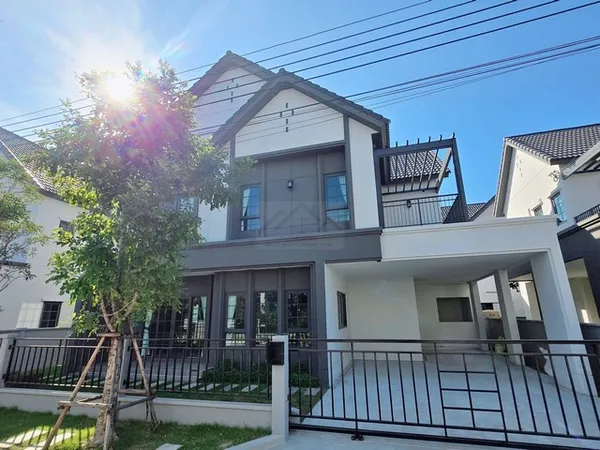 ให้เช่าบ้านเดี่ยว 2 ชั้น 4 ห้องนอน เซนโทร บางนา Centro Bangna ใกล้ทางด่วน ใกล้เมกะบางนา บ้านใหม่ พร้อมอยู่