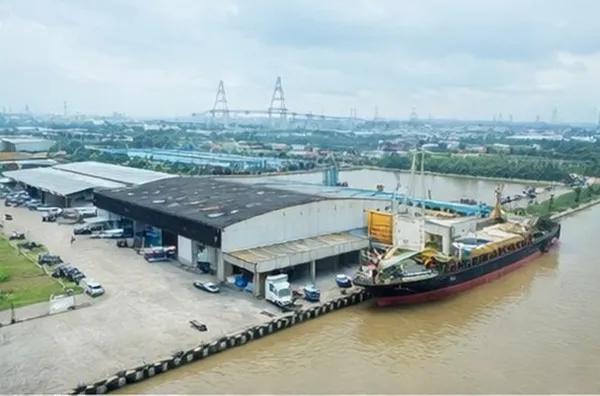 รพ.วิภาราม ถ.สุขุมวิท สมุทรปราการ 650ม.ปู่เจ้าสมิงพราย และท่าเทียบเรือให้เช่าโกดัง ติดแม่น้ำเจ้าพระยา ตลาดสำโรง1.2 กม.