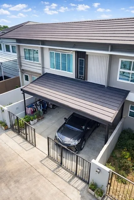 เคหะร่มเกล้า64 เช่าทาวน์โฮม 2 ชั้น รามคำแหง 156-158 ซอยมิสทีน 4นอน 2 น้ำ ใกล้ตลาดเกรียงไกร 700 ม.