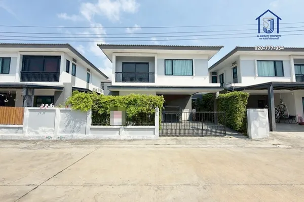 ขายบ้านแฝด 2 ชั้น หมู่บ้านบริทาเนีย บางนา-สุวรรณภูมิ กม.26  ถนนวัดบางบ่อ ใกล้มอเตอร์เวย์กรุงเทพ–ชลบุรี เมกาบางนา
