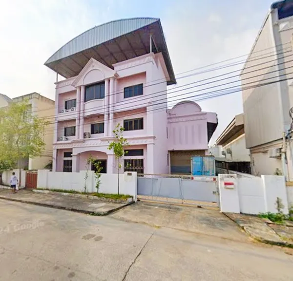 ตลาดสมบัติบุรี 2.55กม.ไทวัสดุ บางบัวทอง 2.9กม.ถนน 345 โรงงานพร้อมอาคารออฟฟิศ 3 ชั้น 2 ห้องน้ำ 200ตร.ว. 1,200 ตร.ม. ตลาดบ