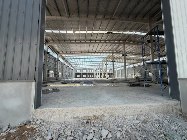 ให้เช่าโกดังหลายขนาด พื้นที่สีม่วงลาย ชลบุรี บ่อวิน ใกล้อมตะซิตี้ สามารถลงทะเบียนบริษัทได้ ยื่นคําขอ BOI, ใบอนุญาตการผลิ