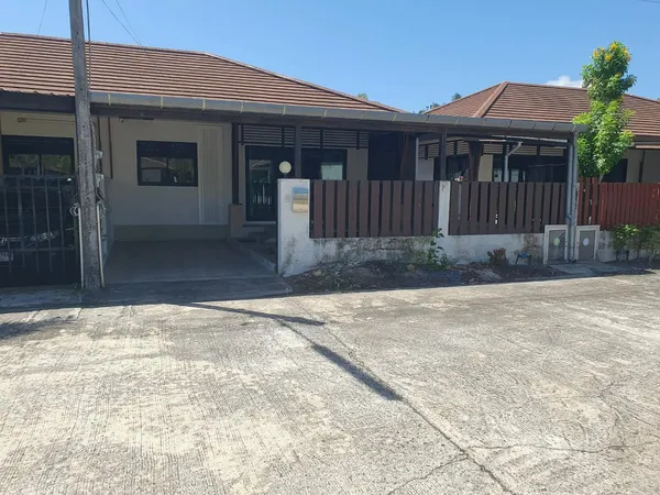 ขายถูกมาก!! บ้านแฝดชั้นเดียว ม.เดอะวิช ป่าคลอก ทำเลทอง น้ำไม่เคยท่วม อ.ถลาง จ.ภูเก็ต ใกล้โรบินสัน