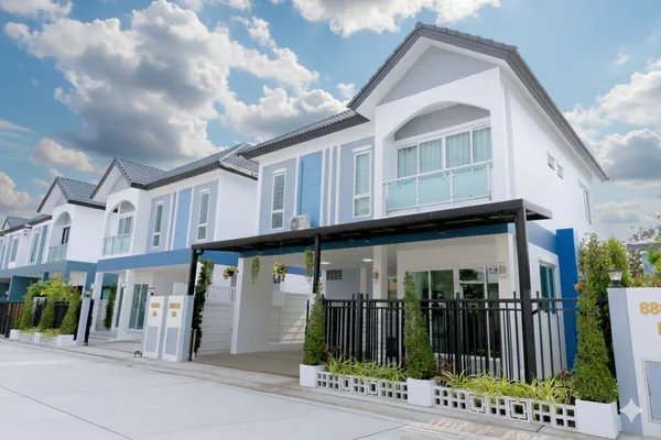 บ้านเดี่ยว พร้อมเฟอร์นิเจอร์ตกแต่งครบชุด พร้อมเข้าอยู่ ทำเลดี เดินทางสะดวก ใกล้ห้างเซนทรัลนครปฐม ใกล้โรงพยาบาล โรงเรียน มหาวิทยาลัย ศูนย์ราชการ ตลาดสด พื้นที่น้ำไม่ท่วม ก่อด้วยอิฐแดงทั้งหลัง