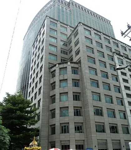 สำนักงาน อาคารต้นสนทาวเวอร์ ทำเลคุณภาพ -