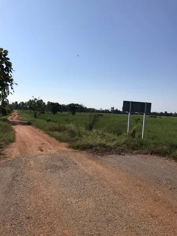 ขายที่ดินที่นา 13ไร่2งาน16ว. 2.5ล้านบาท ฟรีโอนทั้งหมด หน้าติดถนน 400ม. ต.บุ่งคล้า อ.เมือง จ.ชัยภูมิ