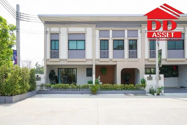 ขายทาวน์โฮม โครงการ แกรนด์เวโรน่า รามคำแหง-ร่มเกล้า ( Grandverona Ramkhamhaeng- Romklao )