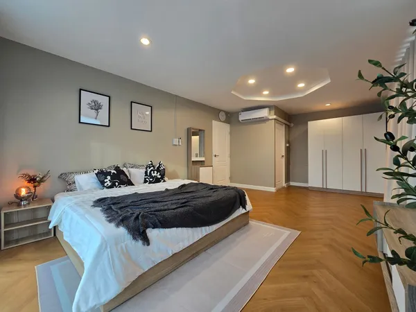 เช่า Home Office 2 ชั้น ทำเลทองศรีบูรพา 9 ใกล้รถไฟฟ้า จดบริษัทได้