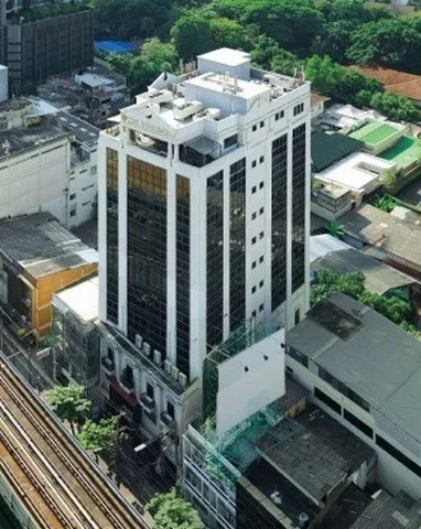 สำนักงาน อาคารปีเตอร์ซัน 1BR1BR 75000 บาท ไม่ไกลจาก - โครต-ถูก