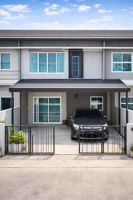 เคหะร่มเกล้า64 ใกล้ตลาดเกรียงไกร 700 ม. เช่าทาวน์โฮม 2 ชั้น 4นอน ซอยมิสทีน 2 น้ำ รามคำแหง 156-158