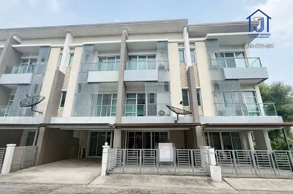 ขายทาวน์โฮม 3 ชั้น ทาวน์พลัส เกษตร-นวมินทร์ ซอยคลองลำเจียก 14 ใกล้ทางด่วนเอกมัย–รามอินทรา
