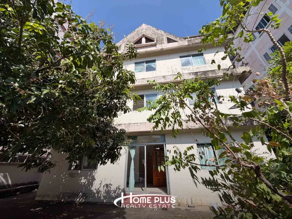 ที่ดินพร้อมบ้าน 3 ชั้น กรุงเทพ-นนท์33 (ซอยเทวรัตน์1)