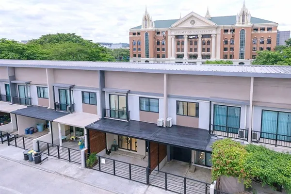 ซ.เอแบค บางนา รพ.บางบ่อ 2 กม. ทาวน์โฮมให้เช่า 3 นอน 2 น้ำ ใกล้ตลาดบางบ่อ 19ตร.ว. 145 ตร.ม. ม.อัสสัมชัญ บางนา 600 ม. ทำเล