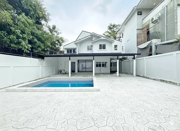 MRT สุทธิสาร 900ม. 5นอน ห้วยขวาง ถนนรัชดาภิเษก Pool Villa หลังใหญ่ 90ตร.ว. 500ตร.ม. หรูใหม่ พร้อมสระว่ายน้ำ จดทะเบียนบริ